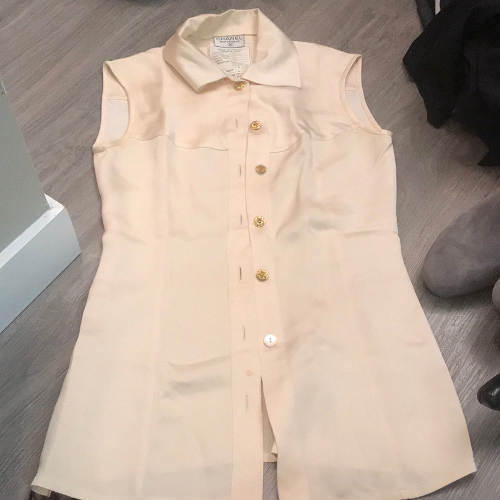 BEAUTIFUL vintage silk top
